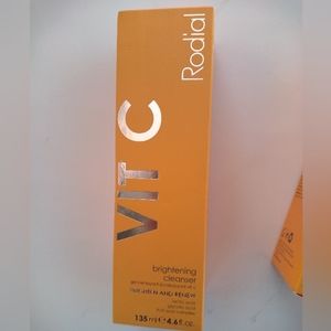 Rodial Vitamin C brightening cleanser